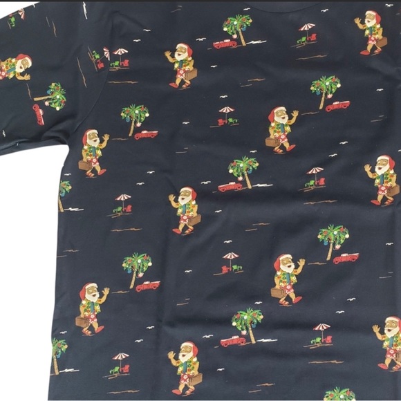 Denim and Flower Christmas Tshirt size M NWT - Picture 4 of 8